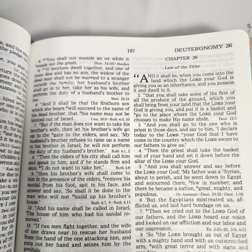 Vintage 1985 Holy Bible New King James Version The Open Bible Expanded Edition